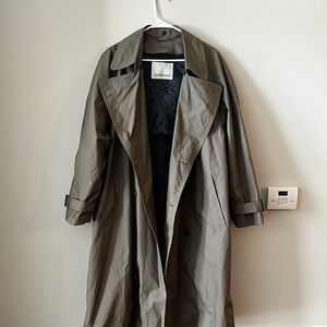 L/XL Men’s London Fog Green Trench Coat